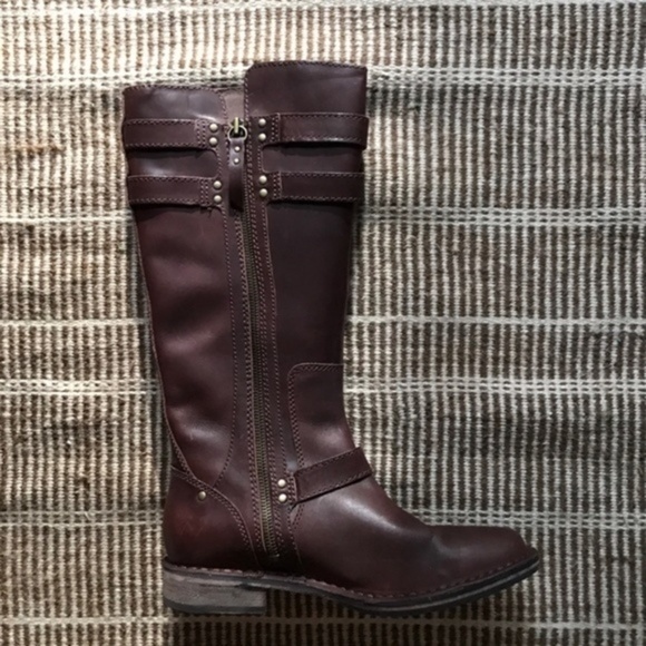 UGG Gillespie Dark Brown Riding  Boots 7.5 - Picture 4 of 11